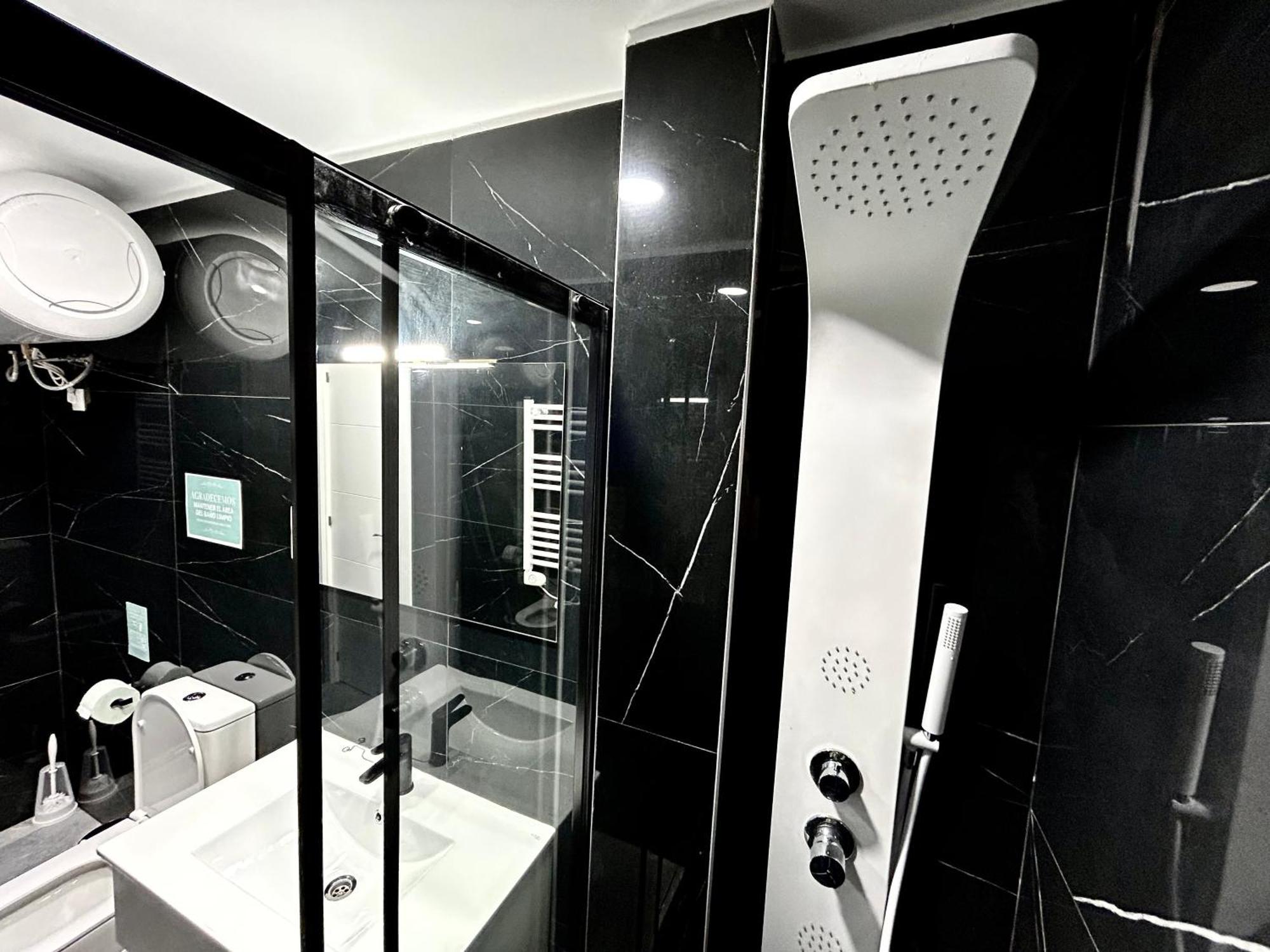 Rooms Rayo マドリード エクステリア 写真